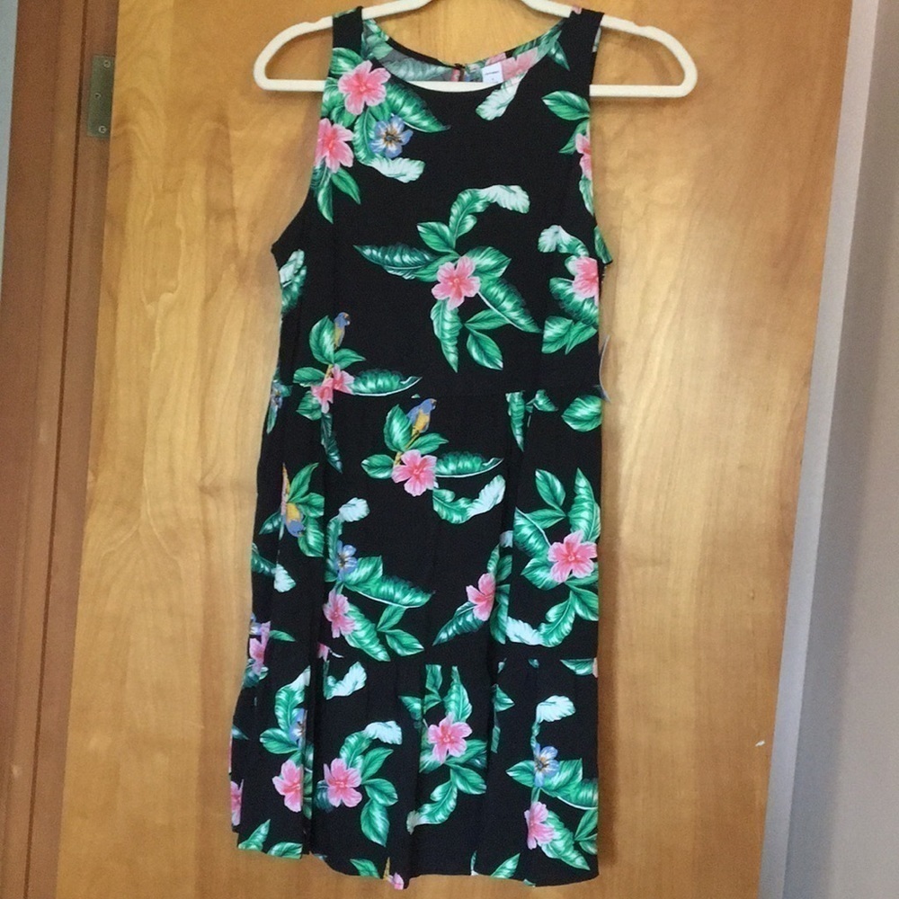 Old navy tropical print dress